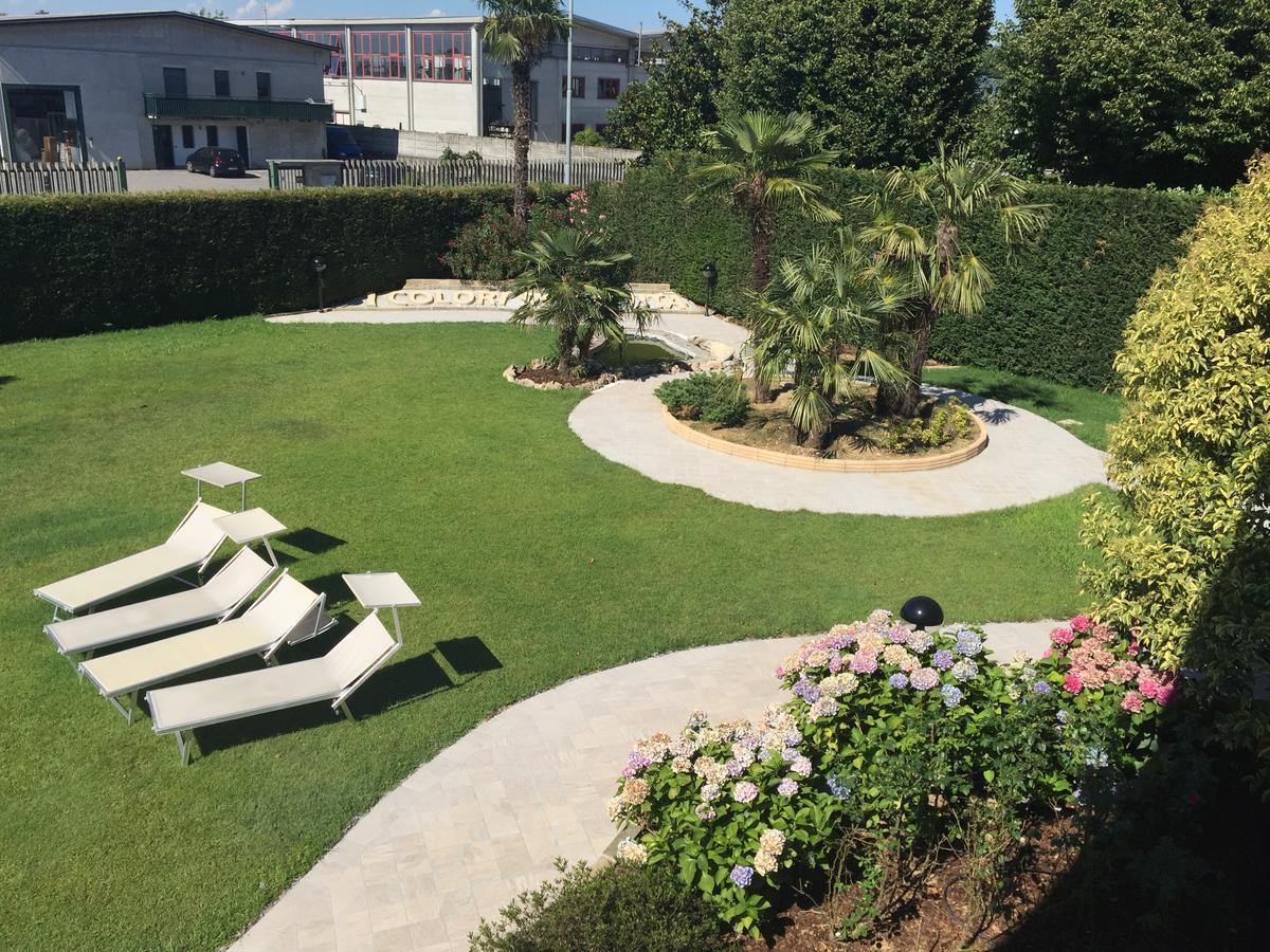 I Colori Della Vita Hotell Bagnolo Cremasco Eksteriør bilde
